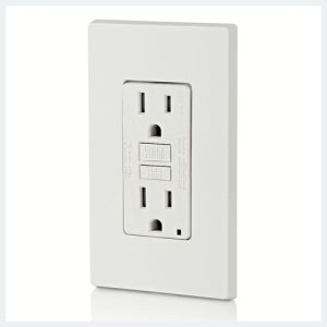 TEMPER RESISTANT GFCI OUTLET  15A PACK OF 3